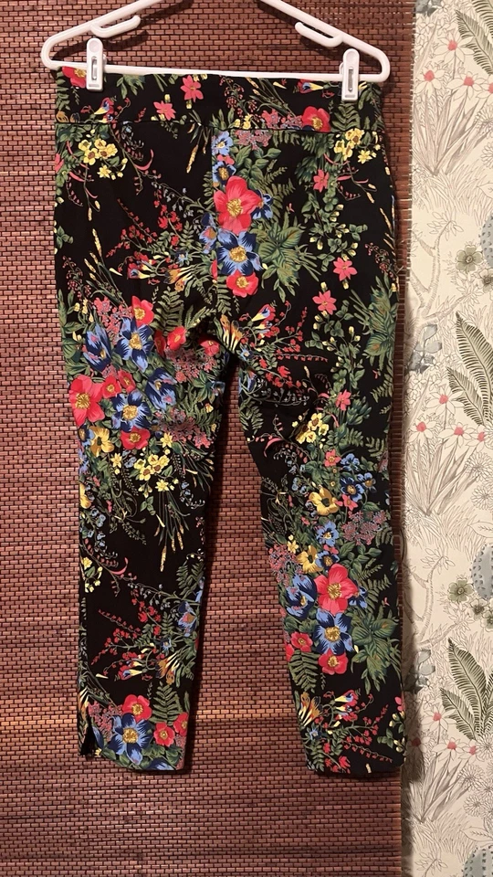 Soft Surroundings In Bloom Floral Slim Ankle Pants Medium Petite Tummy Control - Image 2 of 4