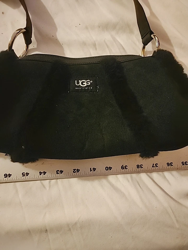 UGG SUNDANCE 黑色麂皮绒/羊毛单肩包长方形包 0000000576 — 第 2/4 张图片