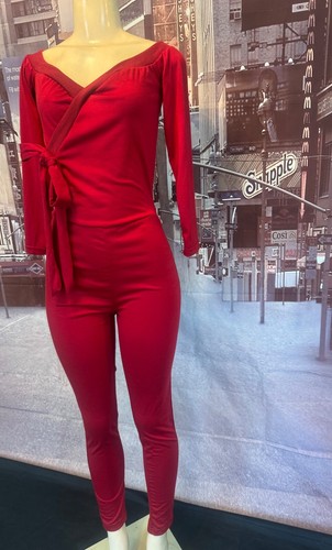 Women's Red Long Sleeve Jumpsuit Size Small Nee without tags - Picture 3 of 4
