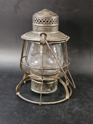 Authentic Philadelphia Baltimore & Washington Railroad Lantern - Picture 8 of 12
