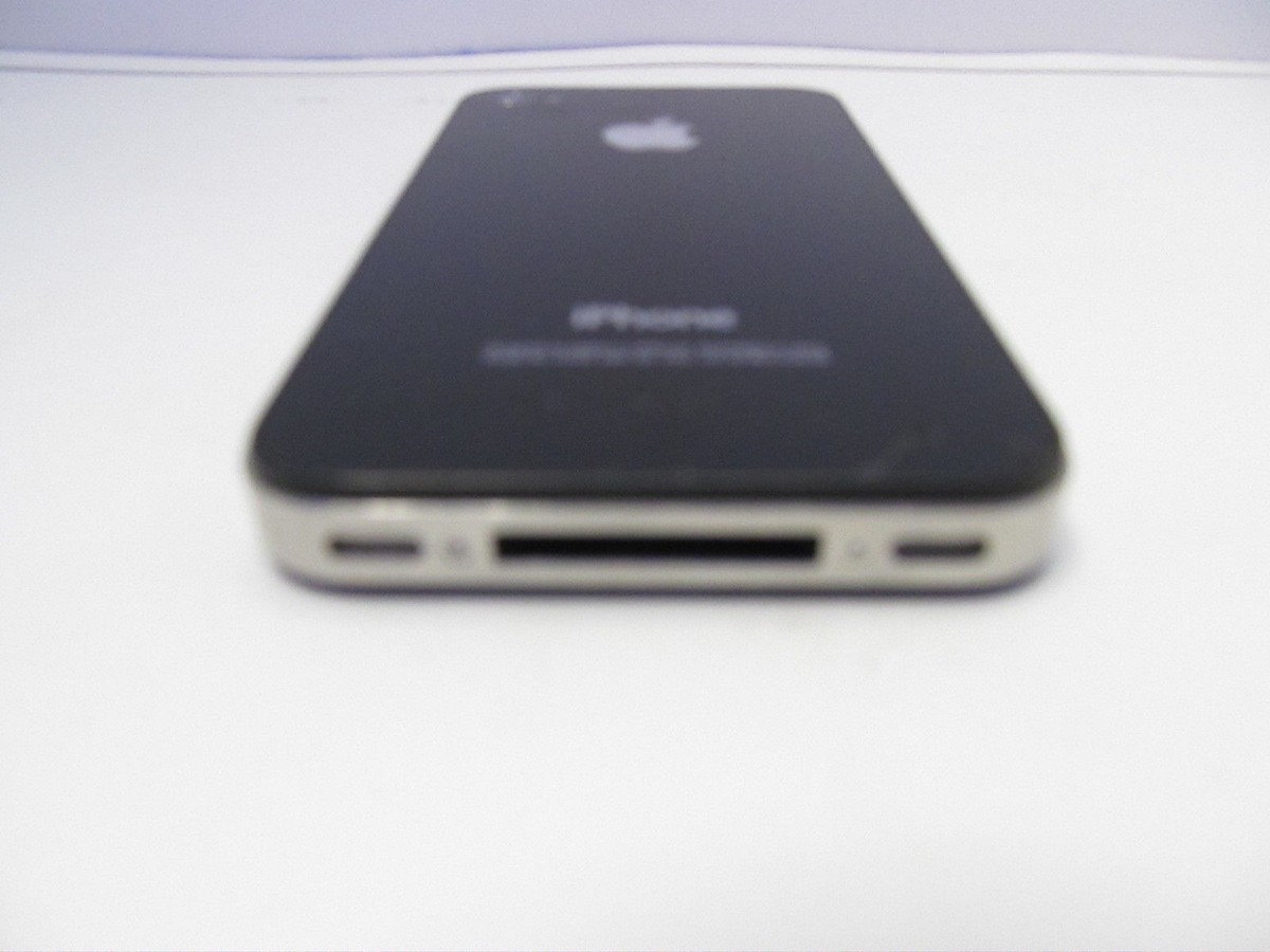 Apple iPhone 4 - 8GB A1349 Black (Sprint) Smartphone AS IS