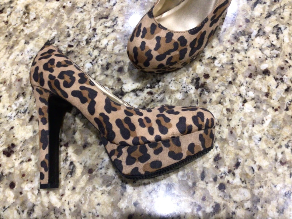 Mossimo Cheetah Leopardo Plataforma Stilleto Tacones Zapatos Estampado Fiesta Vegas Talla 7 Foto 4 de 4