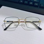 Foto 16 di 34