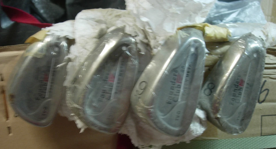 g9= Golden Goodie from 1990-93 Founders Club TV-2G 3-SW RH-S Grey Graphite 560 - Image 4 of 4