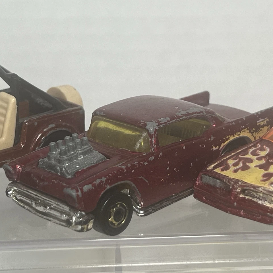 LOTE Vintage Hot Wheels Carros de Diecast 1:64 Porsche Corvette Plymouth Firebird Jeep - Imagem 3 de 4