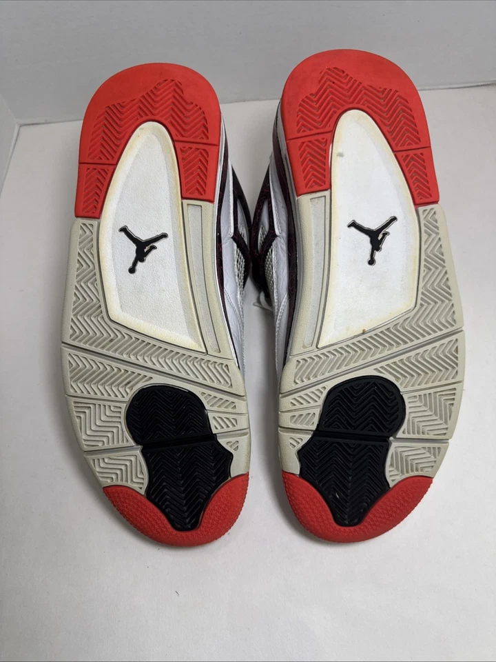 Talla 11 - Jordan 4 Retro Pale Citron Bright Crimson 2019 (308497-116) Sin caja Foto 4 de 4