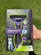 FURminator Undercoat deShedding Tool for Medium/Large Cat Short Hair