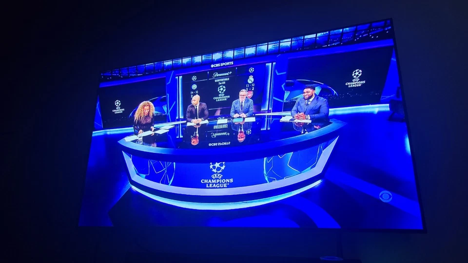 lg b4 oled Foto 3 de 4