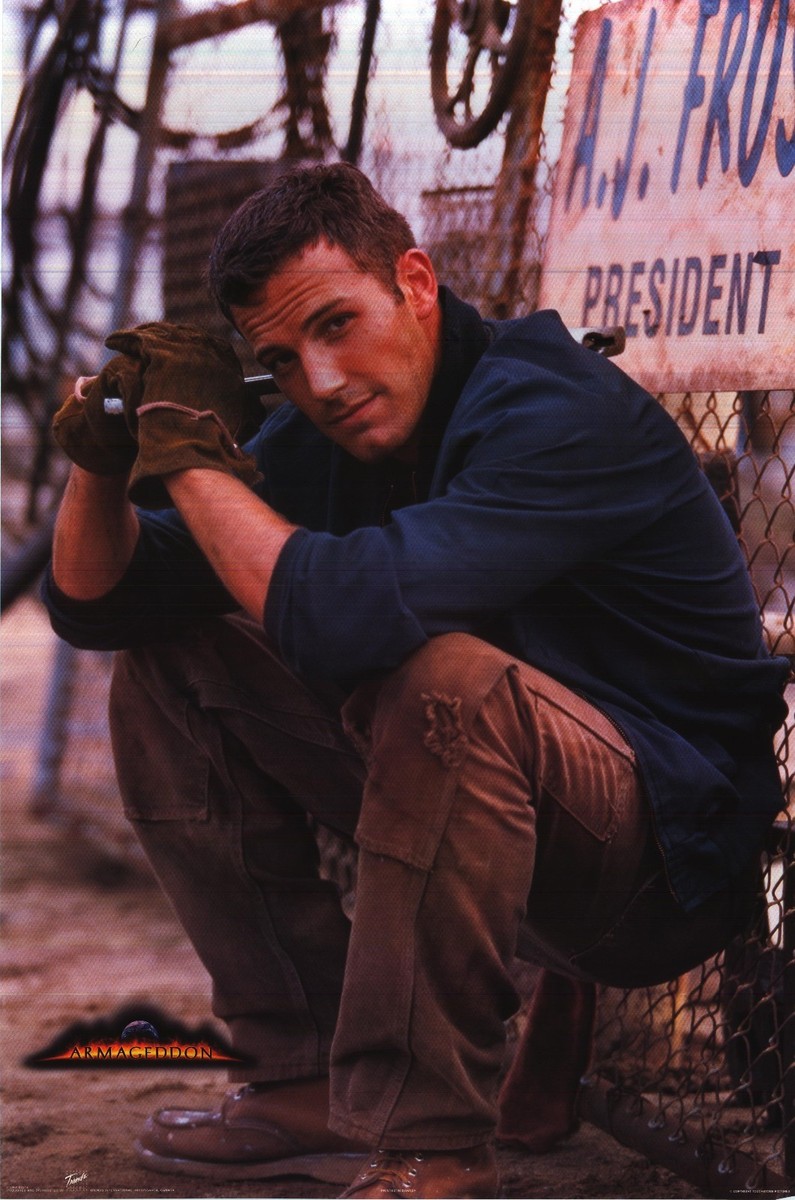 MOVIE POSTER Armageddon Ben Affleck Squatting 1998 Original Film