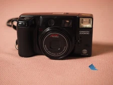 Minolta Freedom Zoom 90 Point and Shoot Film Camera 38-90mm 