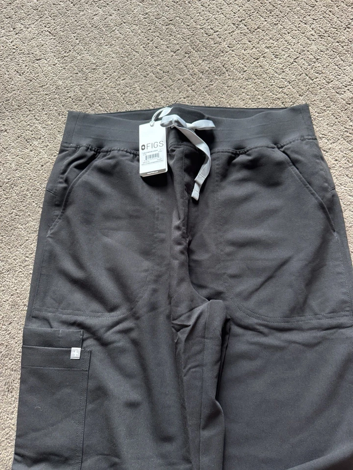 FIGS Women’s Isabel High Waisted Wide Leg Scrub Pant Size LT - Image 4 of 4