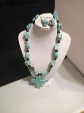 Women's Turquoise Necklace and Earrings Jewelry set
