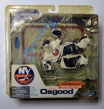 CHRIS OSGOOD NEW YORK ISLANDERS SERIES 3 MCFARLANE SIGNED AUTOGRAPHED WITH COA