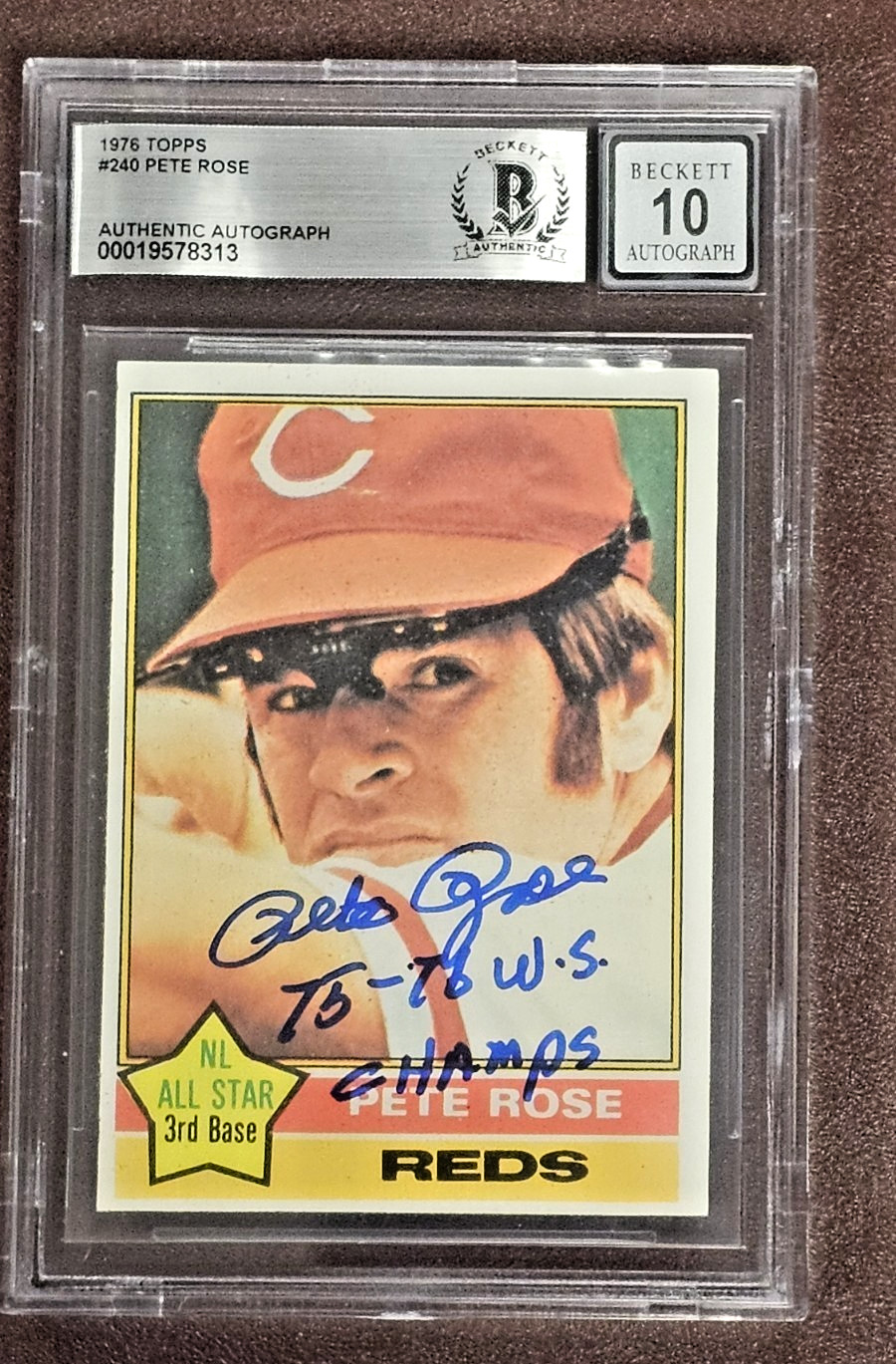 1976 Topps Pete Rose Signed  #240 BGS 10 Beckett Reds 75-76 WS Champs