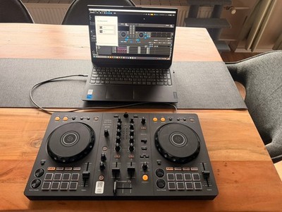 Pioneer DDJ-FLX4   Wie neu