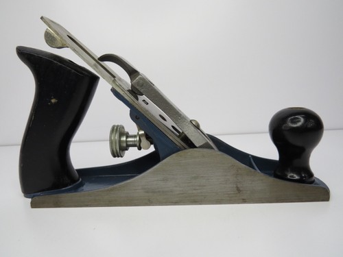 Stanley Handyman No. 3 Plane Made in USA 9 1/4" X 2 1/4" - Picture 3 of 17
