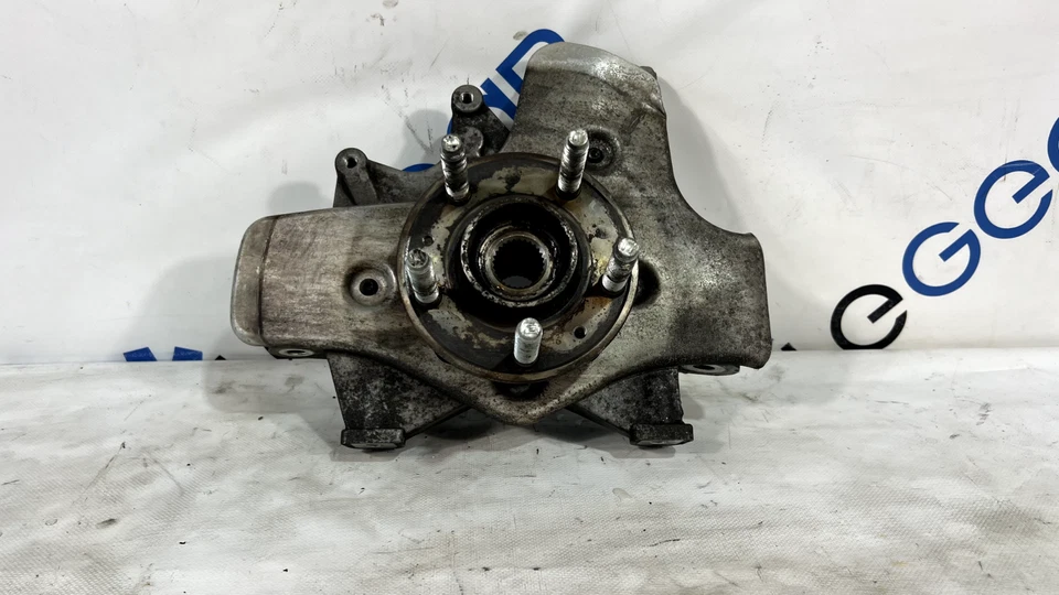 ASTON MARTIN V8 VANTAGE REAR LEFT SIDE SPINDLE KNUCKLE HUB OEM 2011 ✔️ - Image 2 of 4