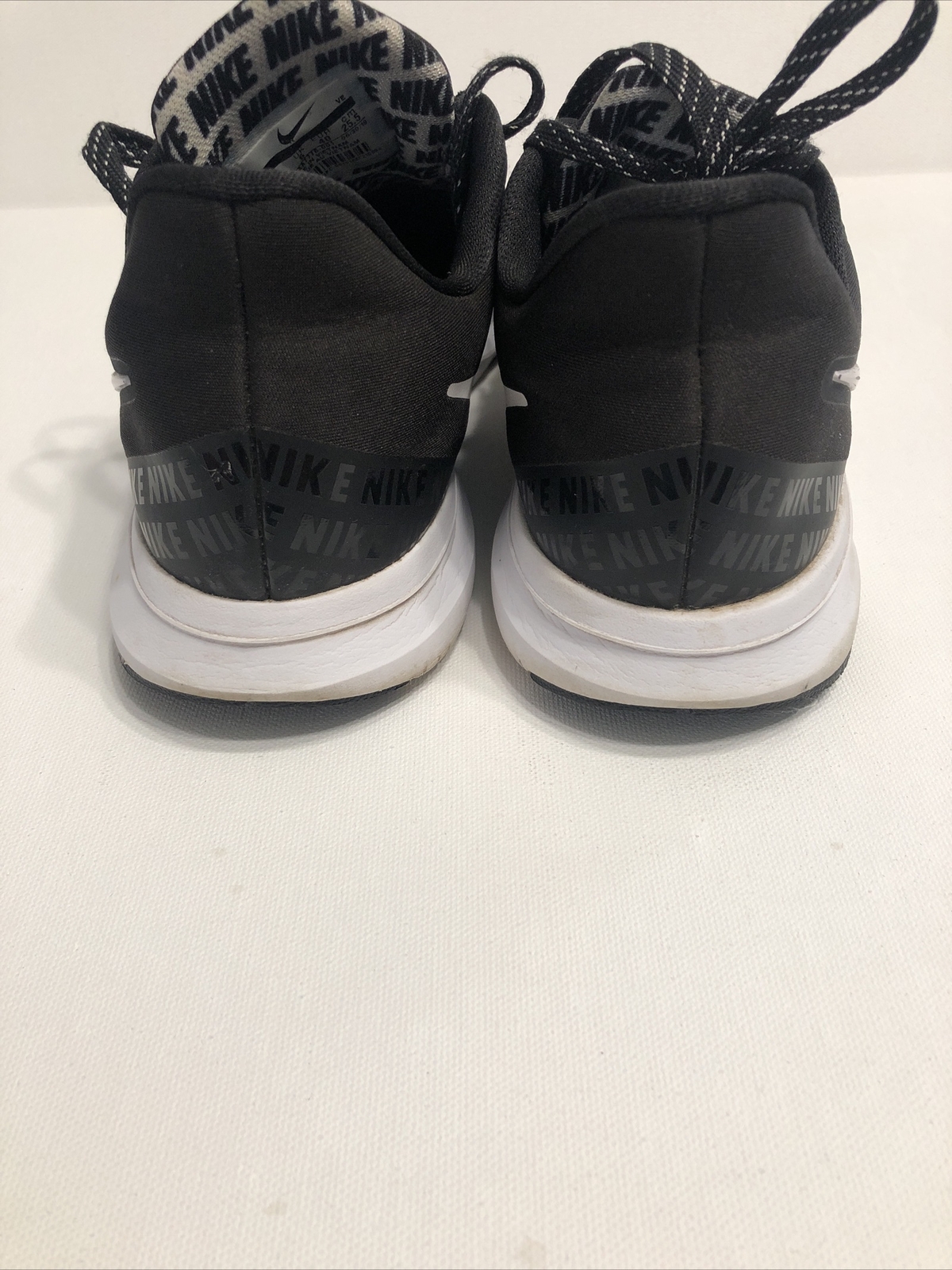 nike in season tr 8 black