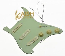 Battipenna ST pre-cablato caricato con pickup Alnico verde come nuovo per USA Fender Strat