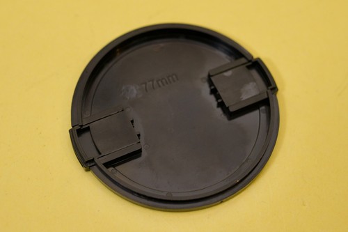 Generic 77mm front black plastic lens front cap camera cover snap-on - Picture 2 of 4