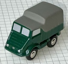 Schuco piccolo 05271  Unimog 401    mit Plane grün    in OVP.