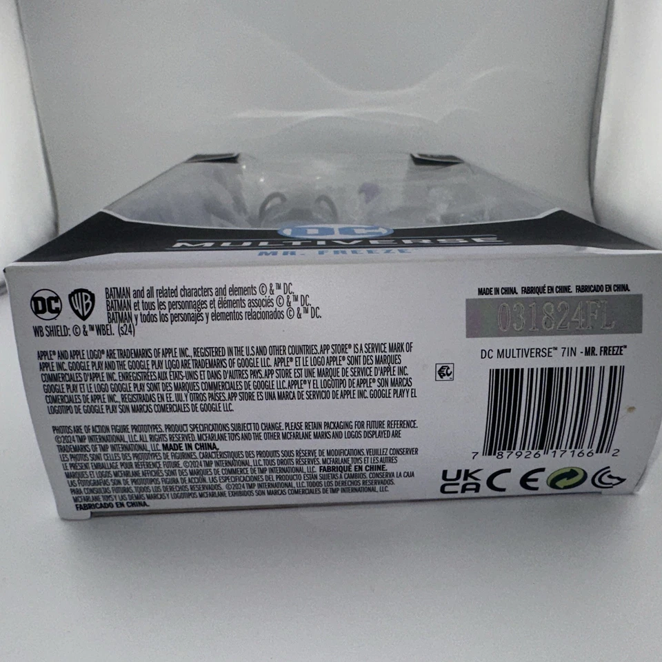 Figura de acción McFarlane MR FREEZE DC Multiverse NUEVO SELLADO - Caja dañada Foto 3 de 4