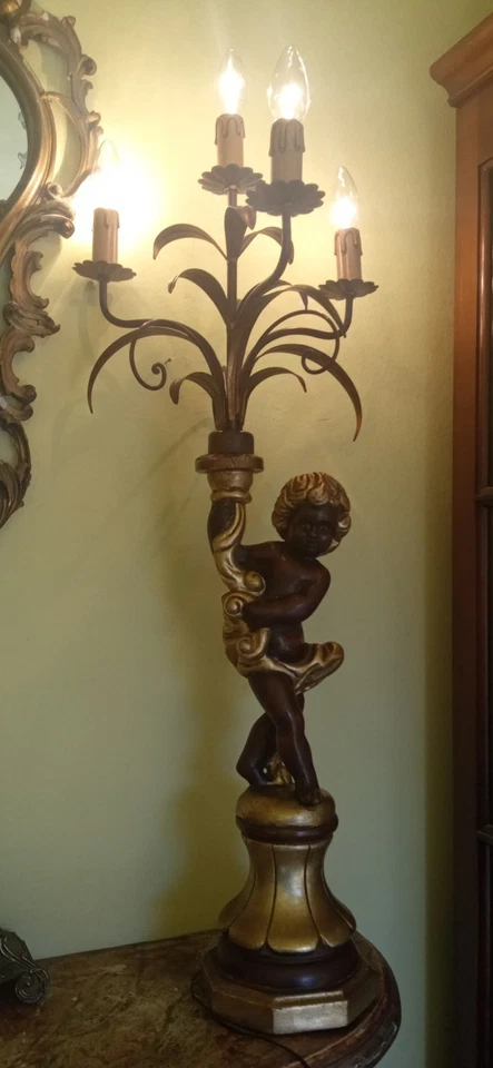 Grande Lampada Da Tavolo Con Putto - Immagine 4 di 4