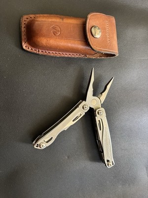 Leatherman Sidekick Stainless Steel Multi-Tool  w/ Leather Case