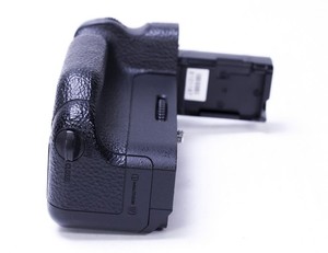 Sony VG-C2EM Vertical Grip for α7R II, α7S II, α7 II - Black