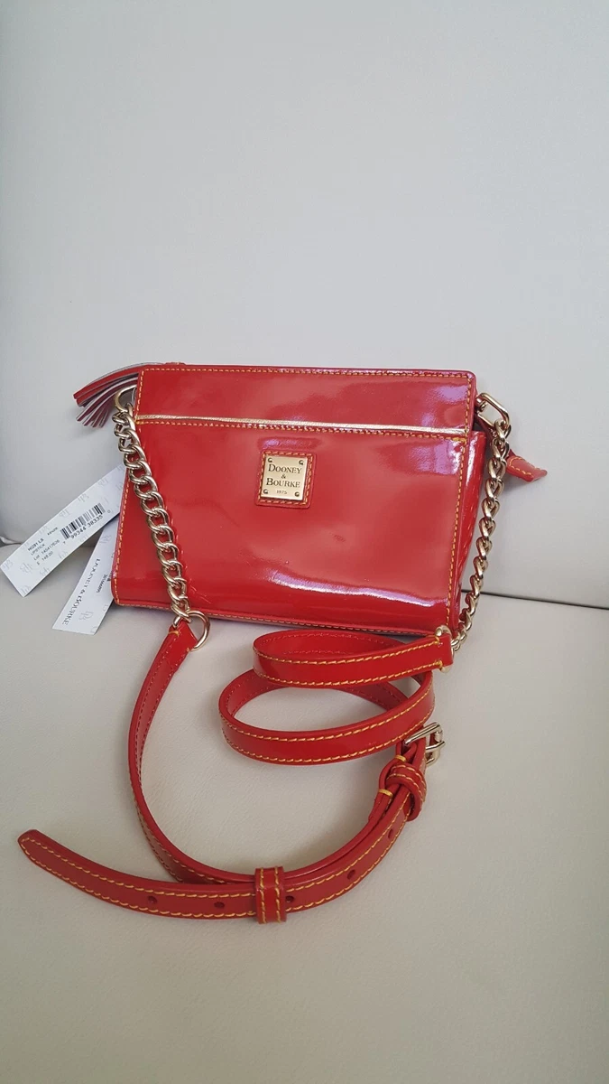 Red patent leather dooney bourke purse hotsell