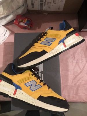 new balance 997s yellow black