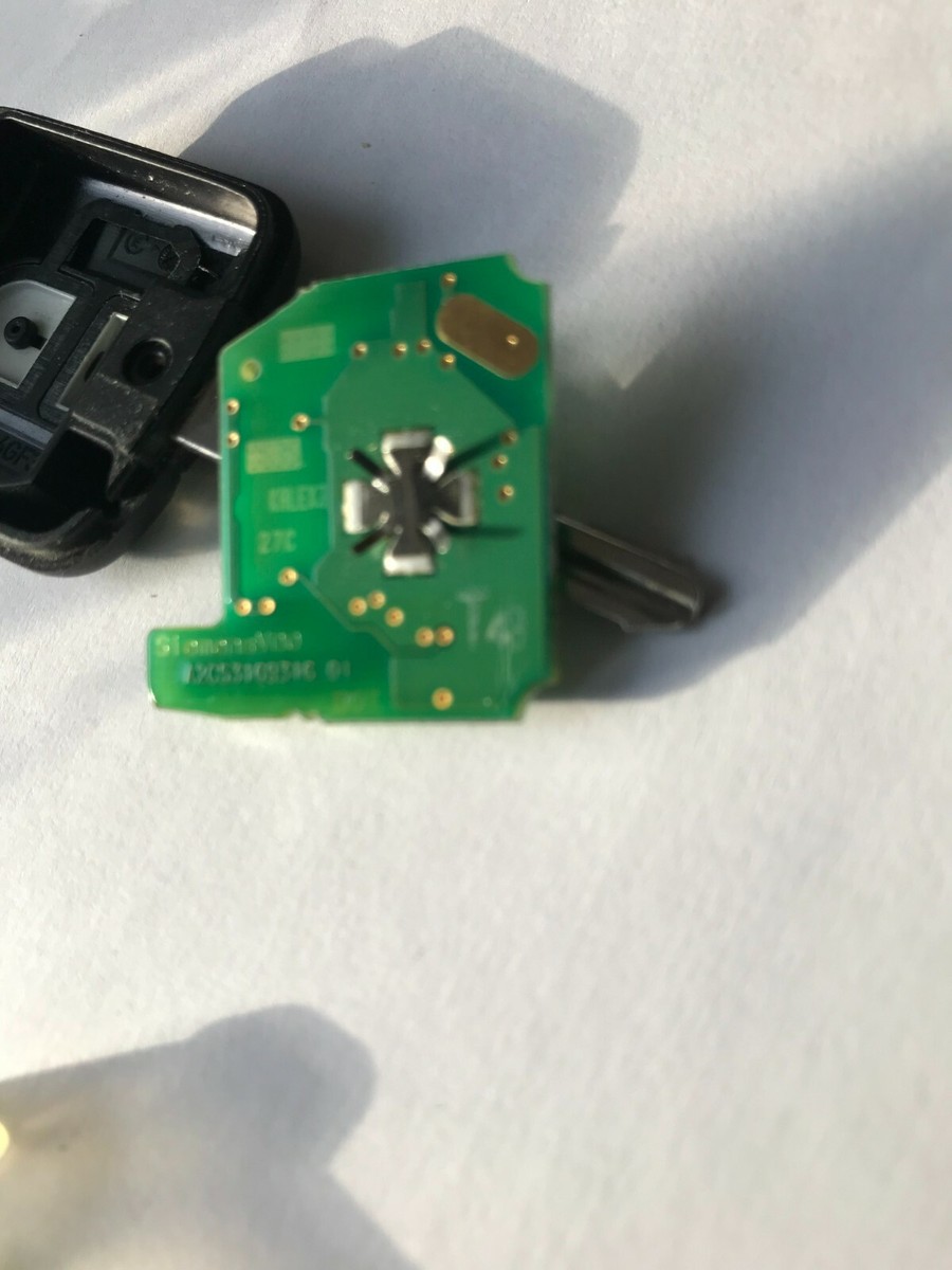 Genuine Nissan 2 Button Remote Fob, 5WK4 876/818 Siemens 