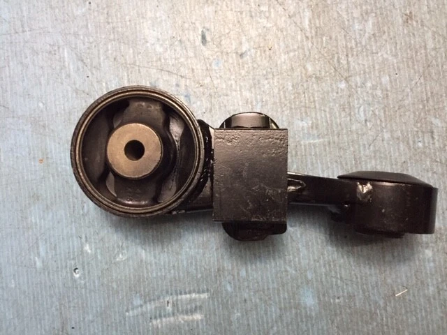 Juego de 4 piezas de montaje de motor hidráulico y transmisión para Toyota Avalon 2013-2018 híbrido de 2,5 L Foto 4 de 4