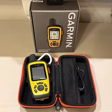 Garmin inReach SE+ GPS Satellite Communicator Bundle w/Hardshell Case