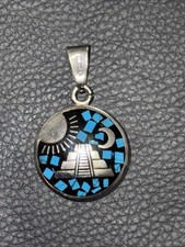 Calendario Maya Pirámide Sol Luna 1”Colgante Doble Lado, Plata Hecho en México