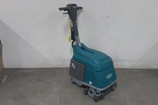 Tennant 2112759 120VAC 15 In Pad/Brush Size Walk Behind Floor Scrubber