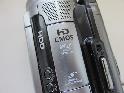 Canon HG10 HD Camcorder 40GB HDD AVCHD 10x Optical Zoom with
