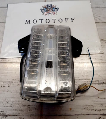 FEU ARRIERE BLANC A LED SUZUKI 650 SV de 2003 à 2009 - réf : 45 - Photo 1/2