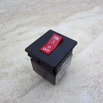 AIRPAX R21-62-30.0A-32440-2 Rocker Switch On/Off 30 Amp Circuit Breaker Snapak