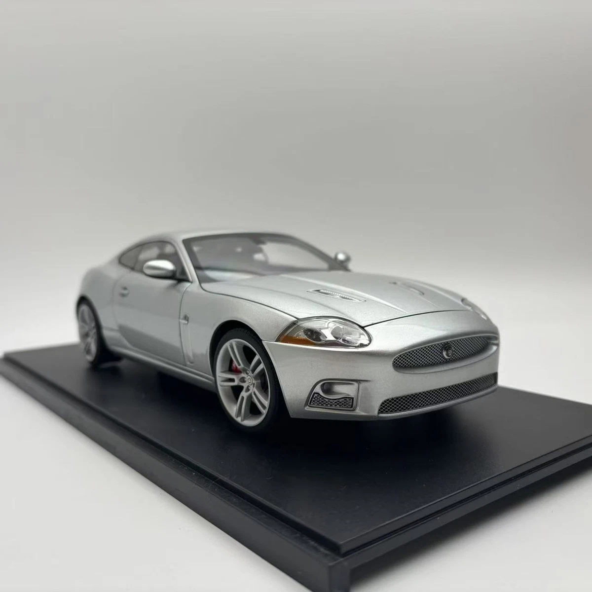 AUTOart Jaguar 1:18 Scale Diecast & Toy Vehicles for sale - eBay