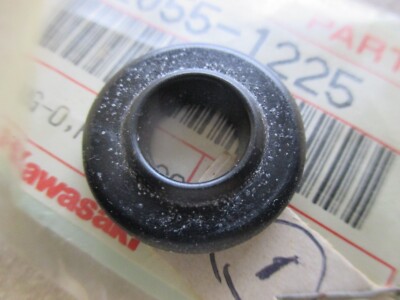 NOS Kawasaki Head Cover Bolt O-Ring ZX750 ZN750 92055-1225 | eBay
