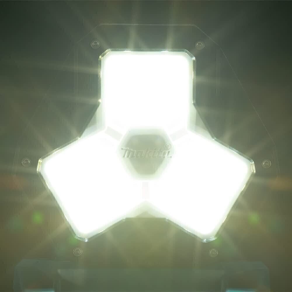 Makita DML813 18V LXT Lithium-Ion Cordless Tower Work Light Light Only