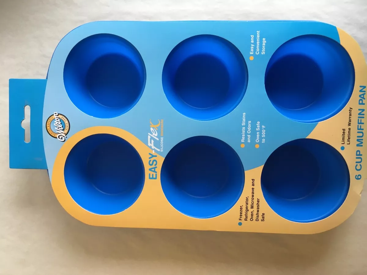 Wilton Easy-Flex Silicone Muffin and Cupcake Pan, 6-Cup, Blue