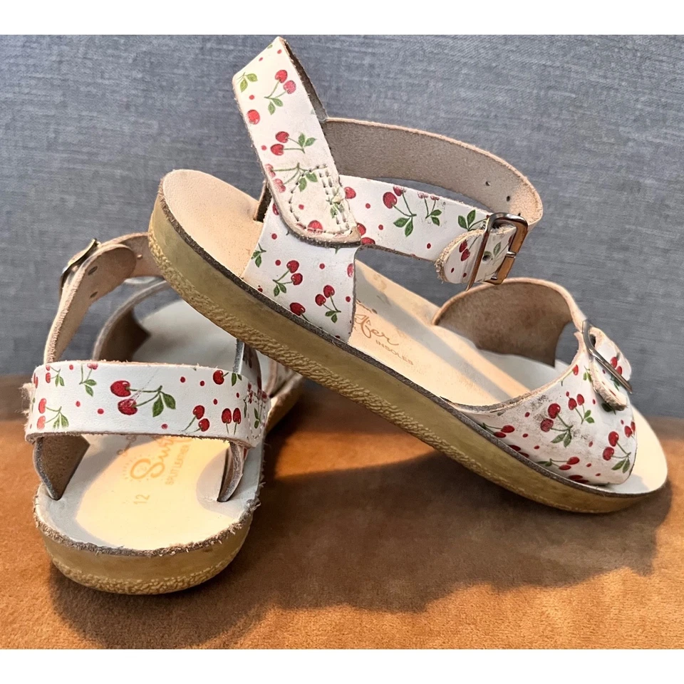 Sandalias Sun San Agua Salada Niños Estampado Cereza Hebilla Correa Talla 12 Foto 4 de 4