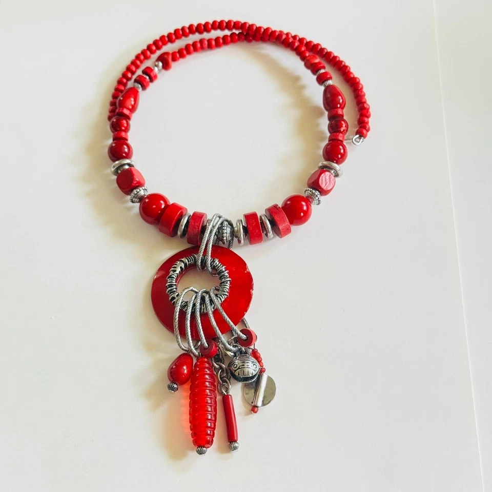 Gargantilla gruesa de vidrio con cuentas boho collar cuello borla madera roja de colección Foto 4 de 4
