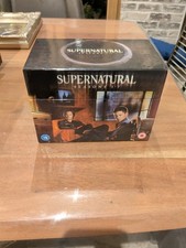 Supernatural DVD Box Set. 1-7.