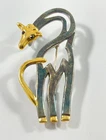 Cute Vintage Giraffe Brooch Pin Costume Jewelry For Animal Lovers Gold & Green