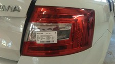 ORIGINAL Rücklicht rechts SKODA OCTAVIA III (5E3, NL3, NR3)  2016
