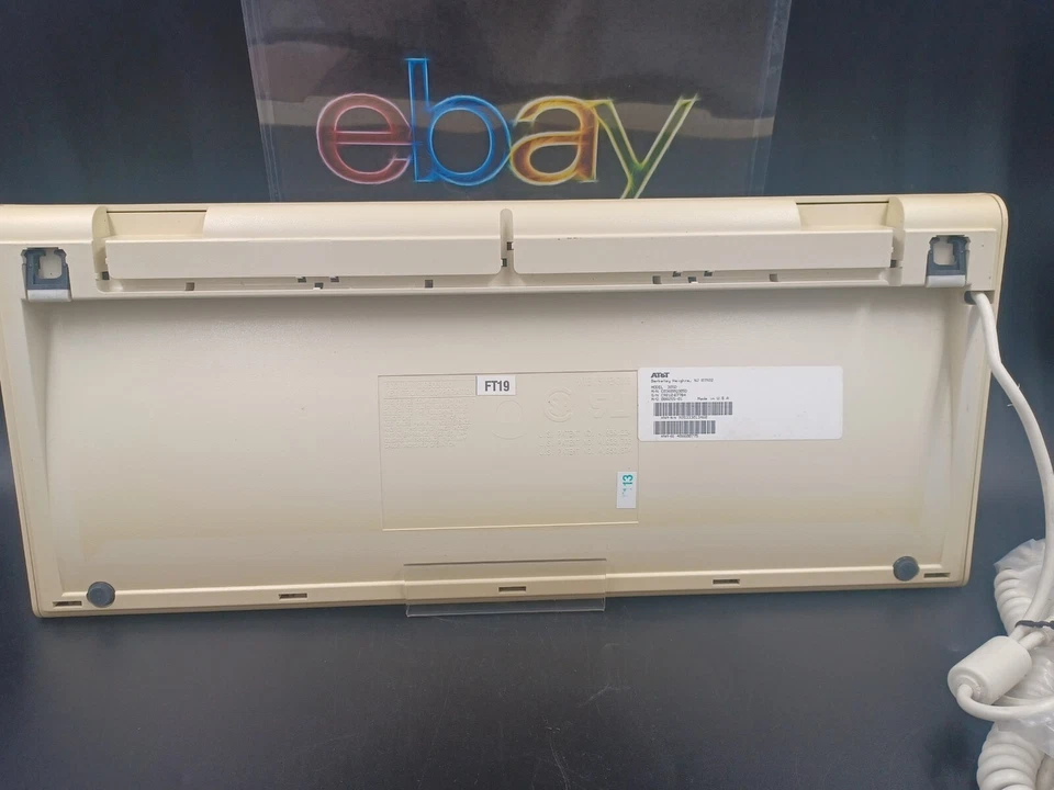 Vintage AT&T Enhanced Keyboard KeyTronic 305D✨️CRACKED KEYS✨️ - Image 2 of 4