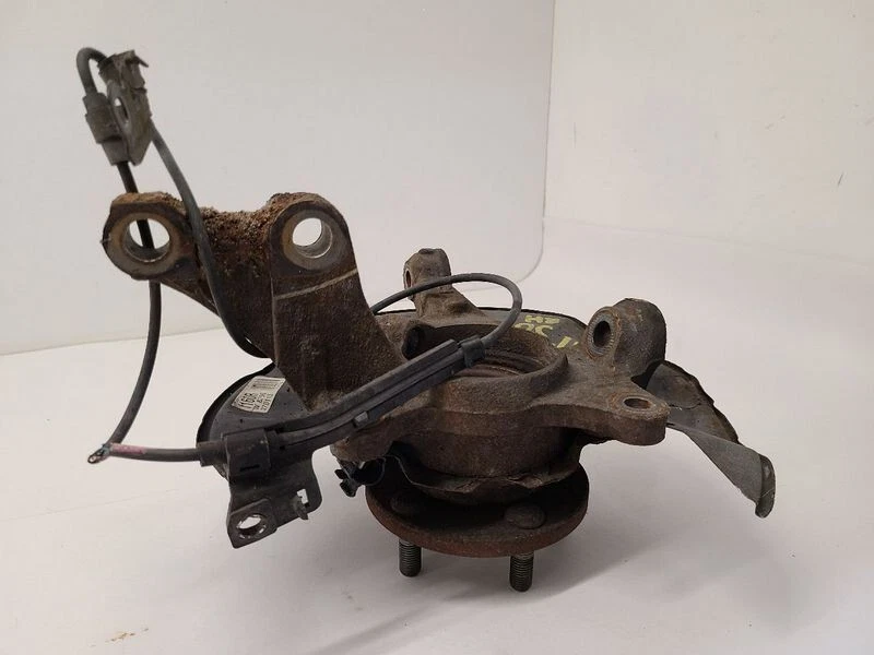 2005-2010 Scion tC Passenger Right Front Spindle Knuckle R - Image 4 of 4